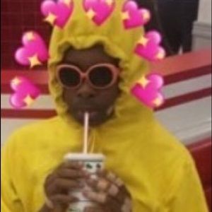 Meet your Posher, Kamila